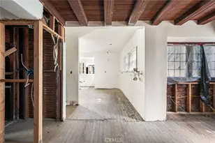 2000 N New Hampshire, Los Angeles, CA 90027 - Photo 17