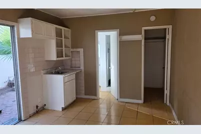 250 N Ridgewood Place, Los Angeles, CA 90004 - Photo 19