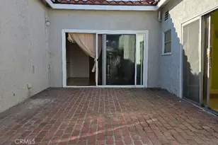 250 N Ridgewood Pl, Los Angeles, CA 90004 - Photo 17