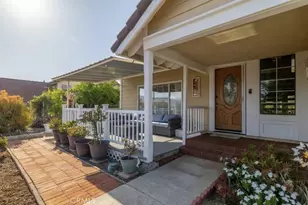 22136 Woodcreek Ln, Wildomar, CA 92595 - Photo 5