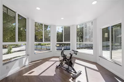 26251 Ravenhill Road, Canyon Country, CA 91387 - Photo 11