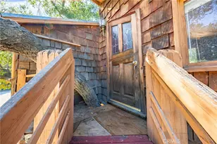26251 Ravenhill Rd, Canyon Country, CA 91387 - Photo 45