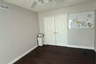 15935 Community St, North Hills, CA 91343 - Photo 13