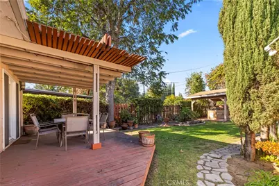 457 Chester Place, Pomona, CA 91768 - Photo 29