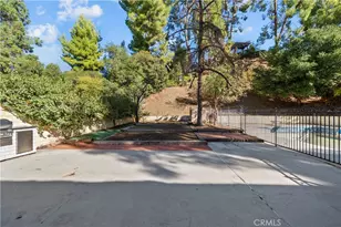 4348 Topanga Canyon, Woodland Hills, CA 91364 - Photo 9