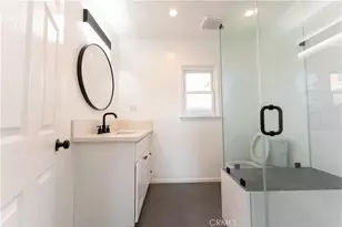 5743 Chesley Ave, Los Angeles, CA 90043 - Photo 39