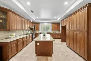 19910 Tennessee Tri, Walnut, CA 91789 - Photo 31