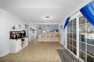 22444 Hurons, Apple Valley, CA 92307 - Photo 7