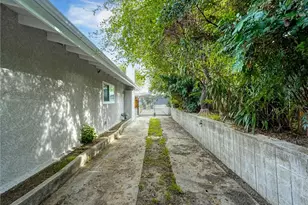 1315 Ameluxen, Hacienda Heights, CA 91745 - Photo 25