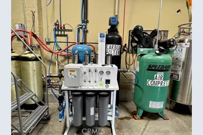 585 E Thompson Boulevard, Ventura, CA 93001 - Photo 37