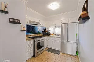 15344 Weddington, Sherman Oaks, CA 91411 - Photo 7