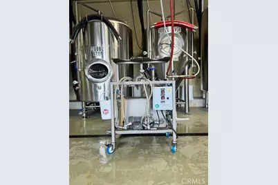 585 E Thompson Boulevard, Ventura, CA 93001 - Photo 23