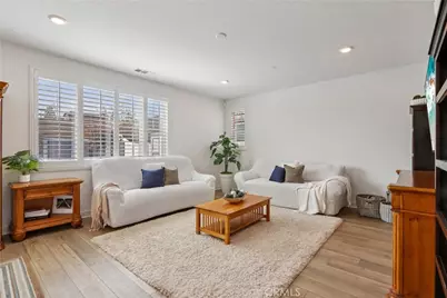 2464 Yellowstone Way, Rialto, CA 92377 - Photo 17