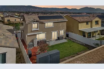 2464 Yellowstone Way, Rialto, CA 92377 - Photo 55