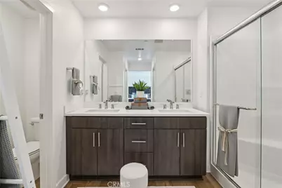 2464 Yellowstone Way, Rialto, CA 92377 - Photo 35