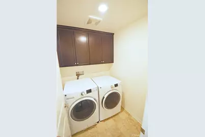 8765 Festival Street, Chino, CA 91708 - Photo 9