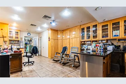 4656 Floral, Los Angeles, CA 90022 - Photo 31