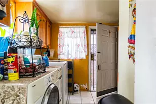 4656 Floral, Los Angeles, CA 90022 - Photo 31