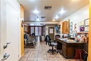 4656 Floral, Los Angeles, CA 90022 - Photo 15