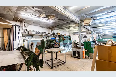 4656 Floral, Los Angeles, CA 90022 - Photo 9