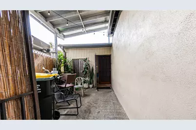 4656 Floral, Los Angeles, CA 90022 - Photo 43