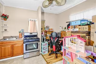 7848 Elm St, Highland, CA 92410 - Photo 13