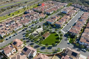 126 Sunnyside, Irvine, CA 92618 - Photo 33