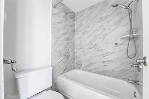 85 Lakepines, Irvine, CA 92620 - Photo 3