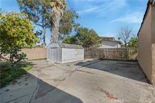 2410 8th Ave, Los Angeles, CA 90018 - Photo 35