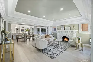 2410 8th Ave, Los Angeles, CA 90018 - Photo 1