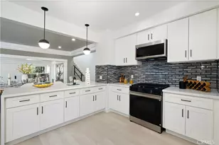 2410 8th Ave, Los Angeles, CA 90018 - Photo 15