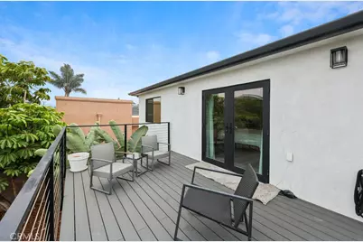 4434 Santa Monica Avenue, San Diego, CA 92107 - Photo 17