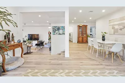 4434 Santa Monica Avenue, San Diego, CA 92107 - Photo 3