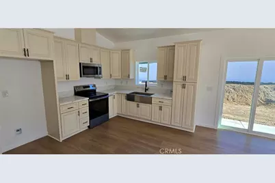 237 E Prospect Street, Lake Elsinore, CA 92530 - Photo 7