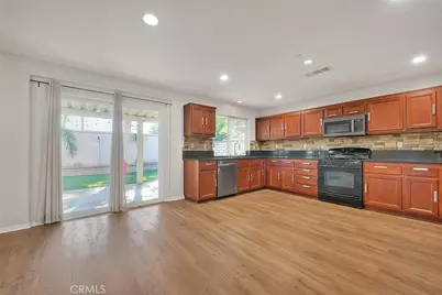 8043 Jamestown, Fontana, CA 92336 - Photo 9