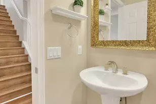 8043 Jamestown, Fontana, CA 92336 - Photo 19
