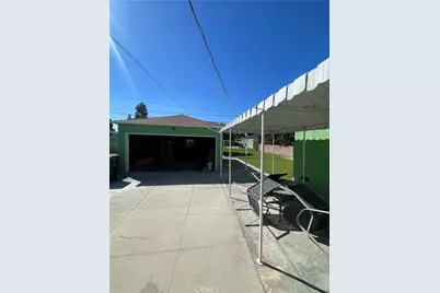 12119 Alvaro, Los Angeles, CA 90059 - Photo 45