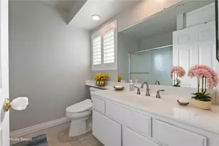 576 N Clemson Dr, Anaheim, CA 92801 - Photo 19