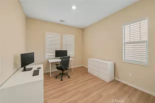 81 Pelican Ln, Irvine, CA 92618 - Photo 13