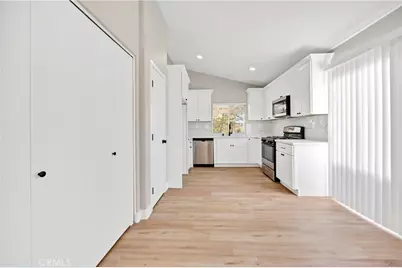 23993 Via Astuto, Murrieta, CA 92562 - Photo 11