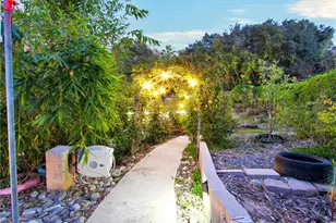 19519 Greenwillow, Rowland Heights, CA 91748 - Photo 33