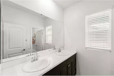 8636 Bay Laurel, Chino, CA 91708 - Photo 19