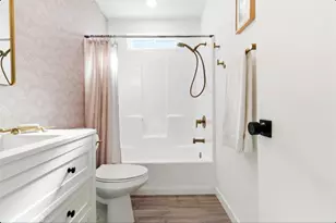 9154 Navajo, Morongo Valley, CA 92256 - Photo 9