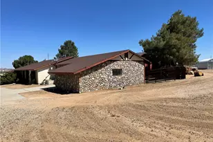 19574 Happy Valley, Apple Valley, CA 92308 - Photo 49