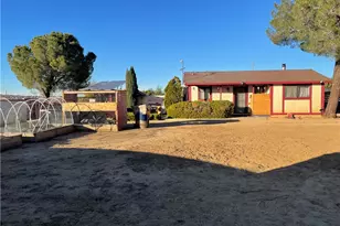 19574 Happy Valley, Apple Valley, CA 92308 - Photo 37