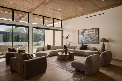 23740 Killion Street, Woodland Hills, CA 91367 - Photo 13