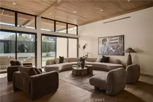 23740 Killion St, Woodland Hills, CA 91367 - Photo 13