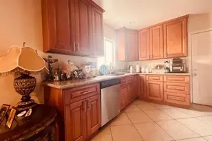 20802 Pioneer Blvd, Lakewood, CA 90715 - Photo 13