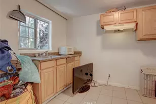 331 W 92nd St, Los Angeles, CA 90003 - Photo 21