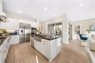 151 Scale, Irvine, CA 92618 - Photo 15